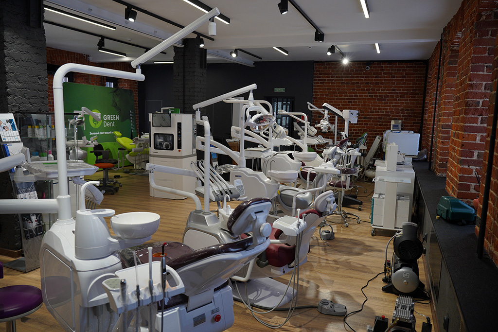 Демонстрационный зал стоматологического оборудования и стоматологических установок в Москве_5.jpg