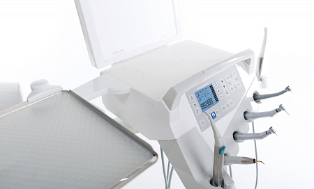 Stern Weber S200 Continental – стоматологическая установка с верхней подачей инструментов